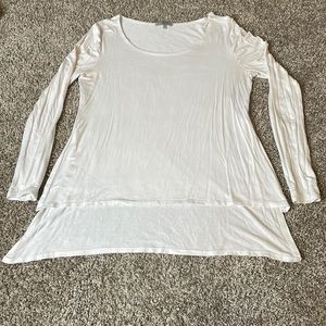 Charlotte Russe Womens long sleeve split hem top, cream, size M